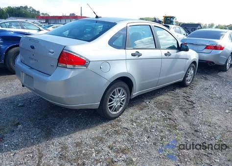 2009 Ford Focus Se z USA, uszkodzony, nr VIN 1FAHP35N39W142556